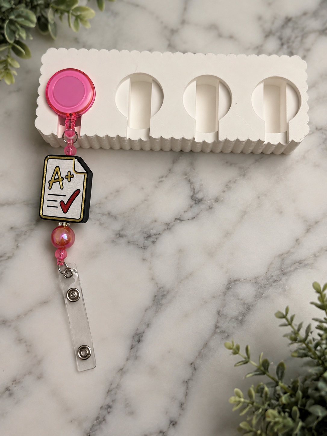 Mama’s Badge Display Pal – 4-Slot Badge Reel Holder