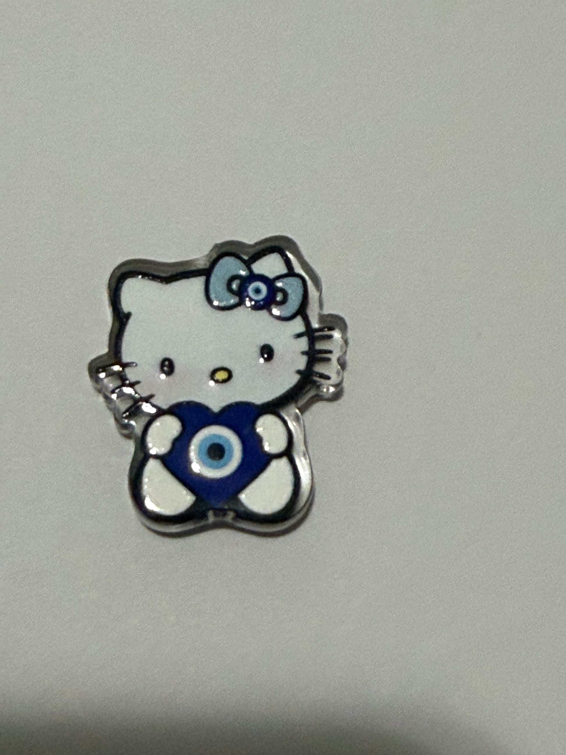🎀 HK Character Acrylic Beads - Lucky kitty